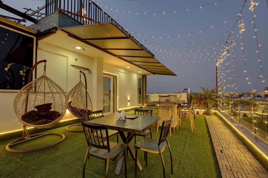 Hotel Grey Sky rooftop