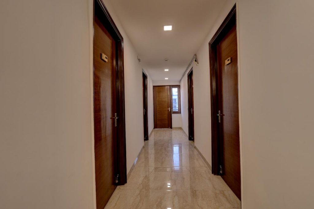 Hotel Grey SkyGallery