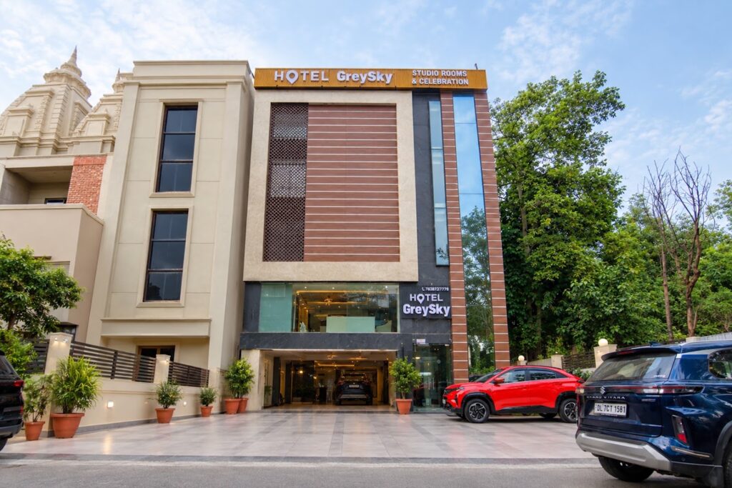 Superior room with comfortable double bed at Hotel GreySky South Delhi